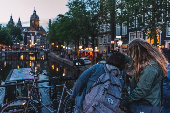 Amsterdam Night Photography Workshop with a Professional - Meeting point and timing: what you need to know before you go