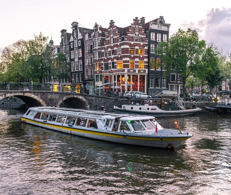 Amsterdam: Nightlife Ticket with Champagne and Cruise - Dress Code, ID, and Packing Rules That Can Trip You Up