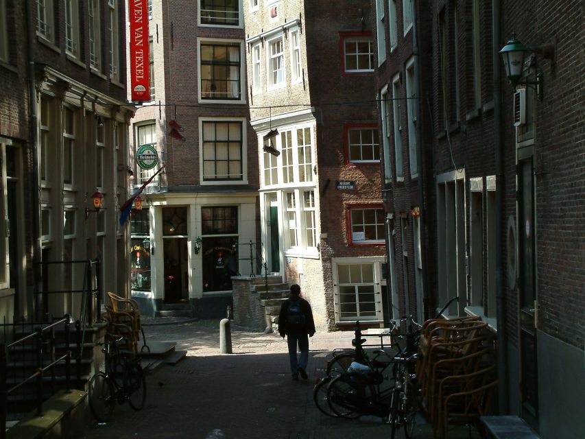 Amsterdam Old City Private Walking Tour - Why a private 2-hour Old City walk makes sense