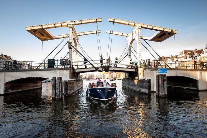 Amsterdam Open Boat Cruise in Old City Center with Live Guide - Where you meet: Amstel 51F outside the Hermitage Museum
