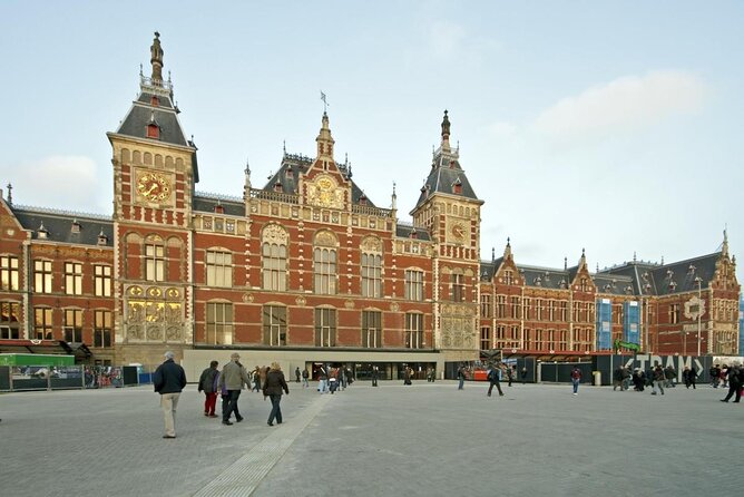 Amsterdam Open Boat Sightseeing Canal Cruise - Key things I’d watch for before you go