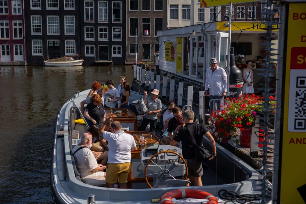Amsterdam: Open Boat Tour of Canals with Expert Local Guide - Food, drinks, and the small perks that add up