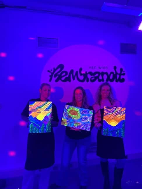 Amsterdam: Paint and Sip in the Dark at Rembrandt van Wine - Price and value: what $55 buys you in Amsterdam