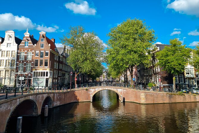 Amsterdam Pedicab City Tour (2 hours) - Montelbaanstoren and the view over de oude Waal