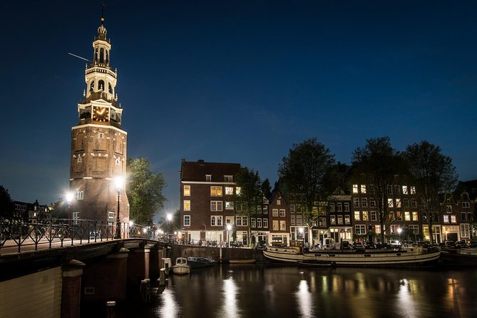 Amsterdam Photography Masterclass - Private Photography Lesson - Magere Brug and the Amstel: night-friendly coaching for real light