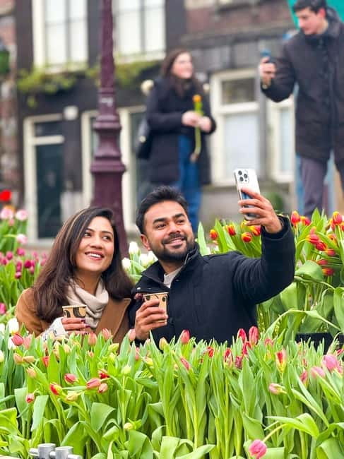 Amsterdam: Premium Tulip Boat Canal Tour - Price and value: why $32 can feel fair (or not) depending on your priorities