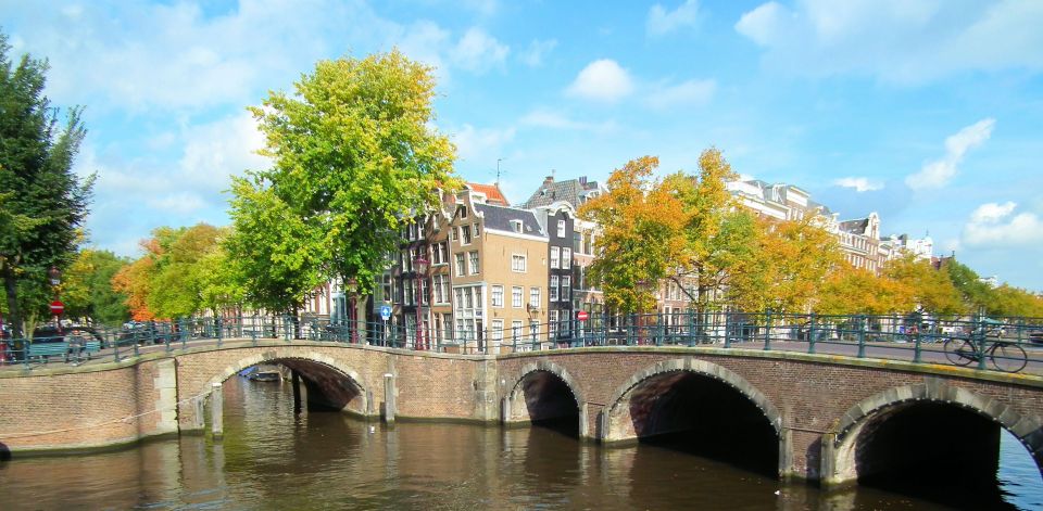 Amsterdam: Private Anne Frank and Jewish Quarter Tour - Portuguese Synagogue area: architecture that signals community life