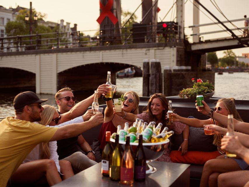 Amsterdam: Private BBQ Cruise with Personal Chef & Drinks - The BBQ and Vegetarian Menus: What You Actually Eat