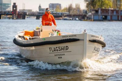 Amsterdam: Private Cruise with Drinks & Optional Snacks - Drinks and optional snacks: how to make the timing work