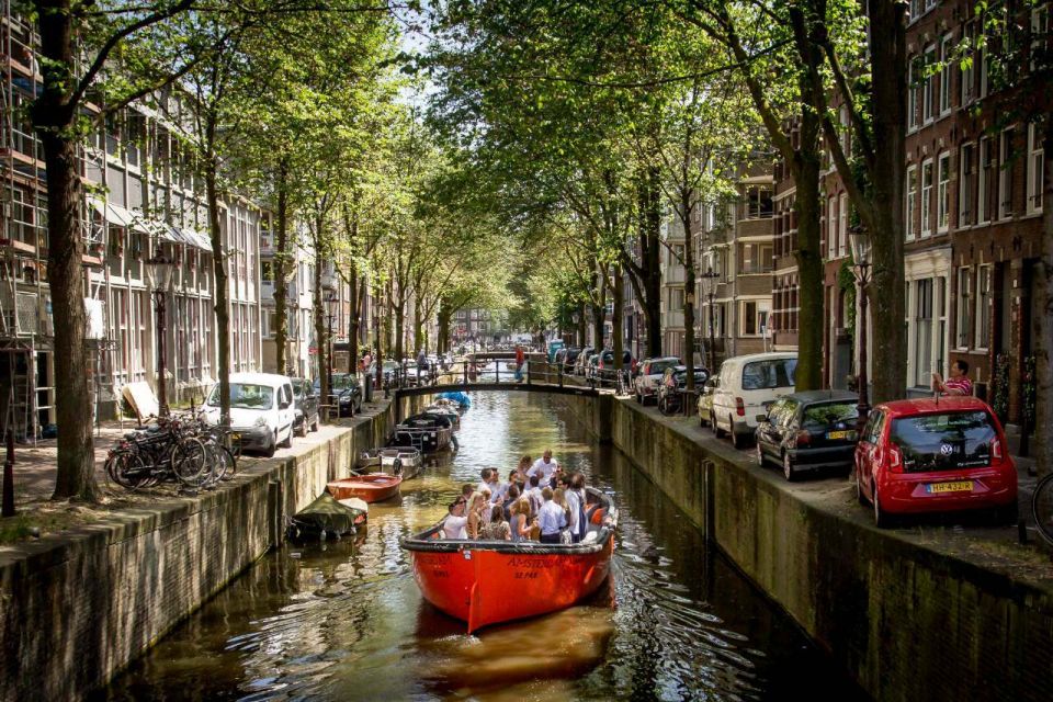 Amsterdam: Private Cruise with Drinks & Optional Snacks - Why the price can make sense for a private 90- or 120-minute experience