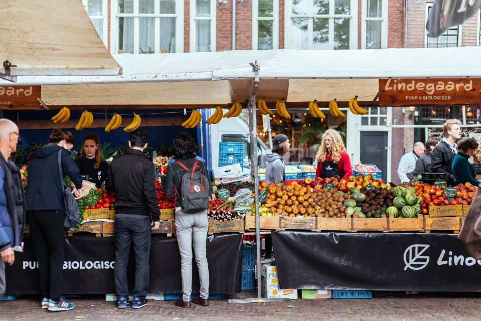 Amsterdam: Private Food Tour with a Local - Private guide quality: how guides shape the whole experience