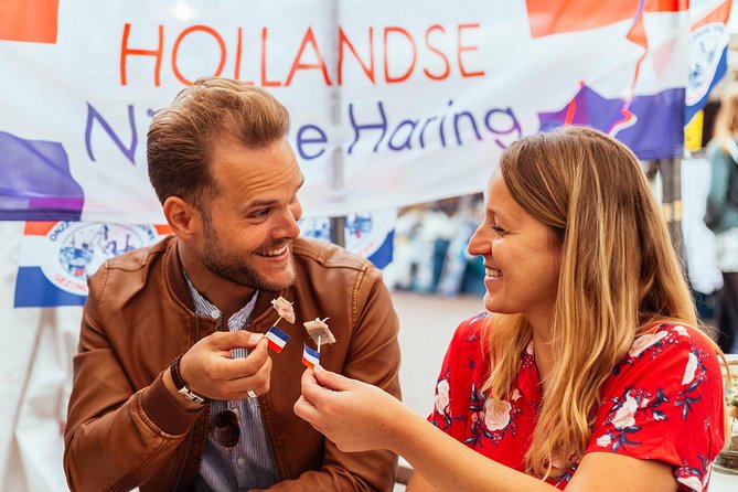 Amsterdam Private Food Tour with Local Including 6 or 10 Tastings - Entering Amsterdam on foot with a local plan, not a guessing game