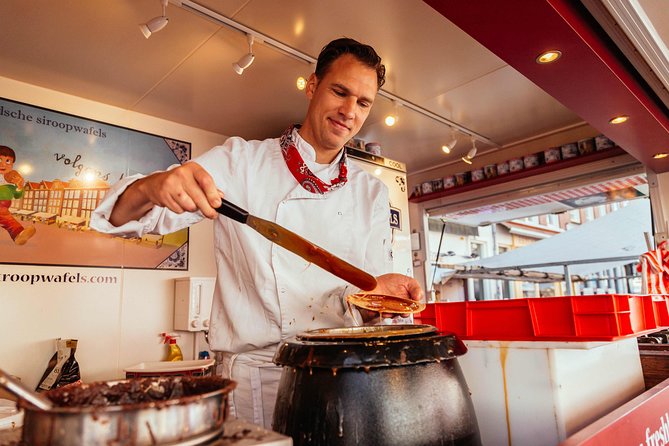 Amsterdam Private Food Tour with Local Including 6 or 10 Tastings - Museumplein cookies and city stories between stops