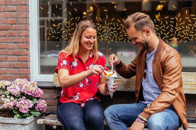Amsterdam Private Food Tour with Local Including 6 or 10 Tastings - Albert Cuyp Market: bitterballen, fish tastes, and the best first hour