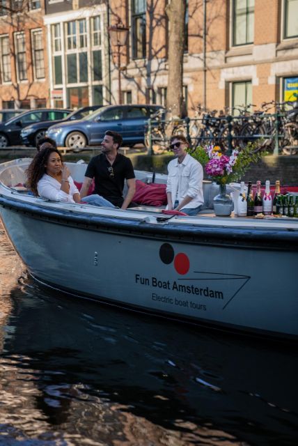Amsterdam: Private Luxury Cruise with BBQ and Drinks - Why a Private 2-Hour Canal Cruise Works So Well in Amsterdam