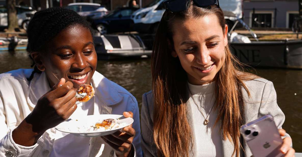 Amsterdam: Private Luxury Cruise with BBQ and Drinks - The Canal Route: UNESCO Waterways, Red Light District Views, and the Amstel River