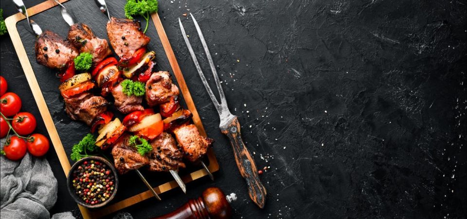 Amsterdam: Private Luxury Cruise with BBQ and Drinks - The Live BBQ on Board: A Full Meal, Not Just Snacks