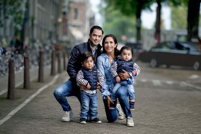 Amsterdam Private Photo Session Tour - Meeting Point and Evening Timing: Reguliersgracht 31 to the Hotel Seven Bridges Area