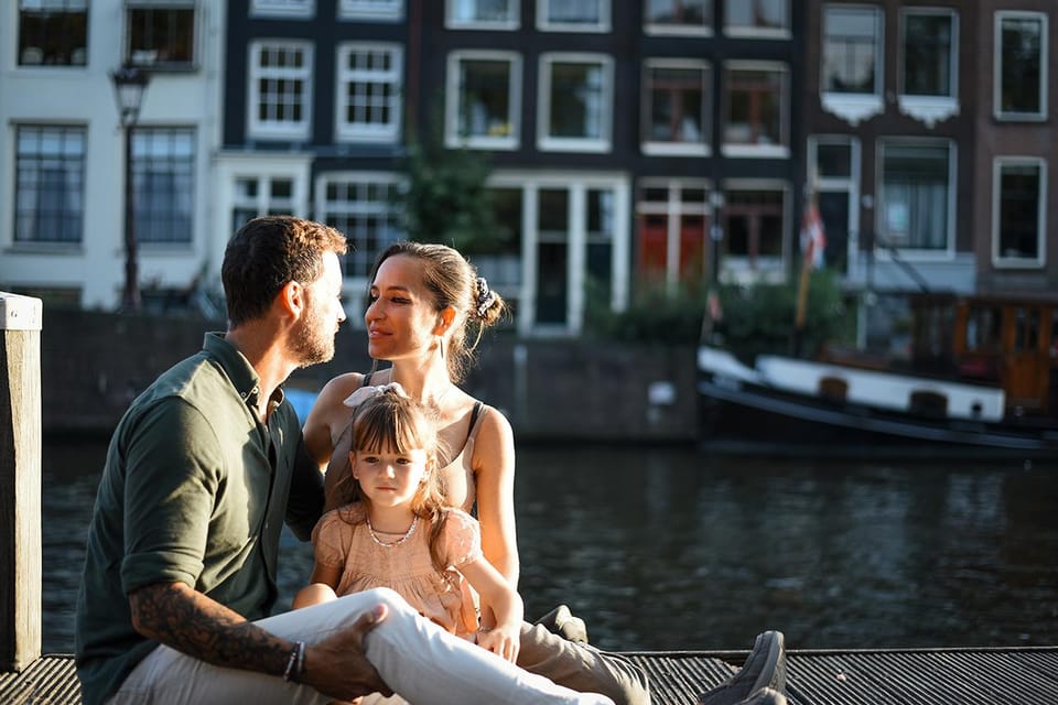Amsterdam: Private Photoshoot in iconic locations - What the Route Looks Like in Practice