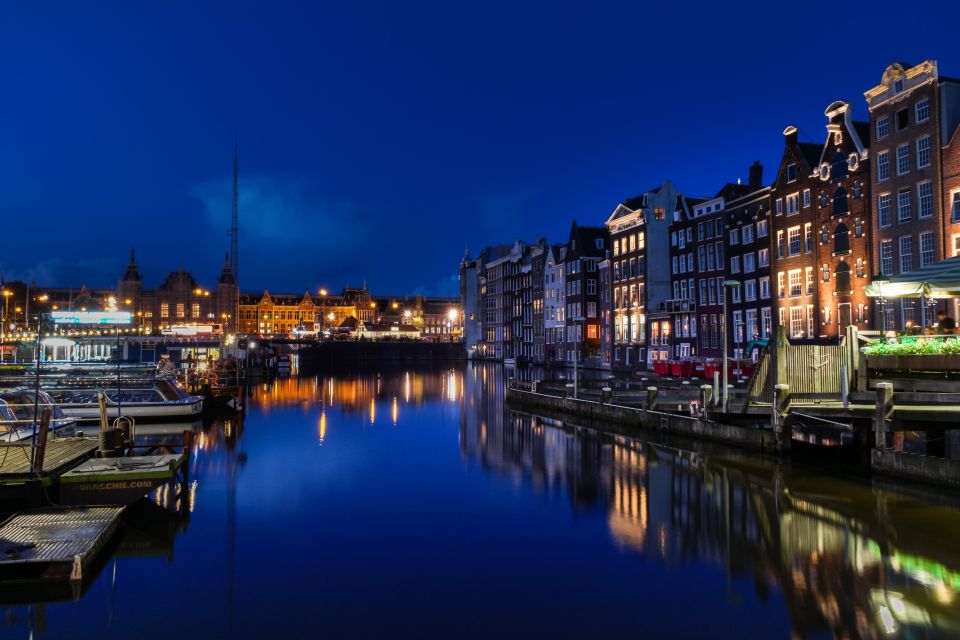 Amsterdam: Private Romantic Evening Boat Tour with Prosecco - Keizersgracht 401: where the romantic evening starts