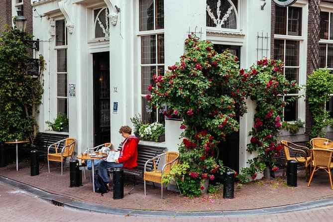 Amsterdam Private Tour: Highlights & Hidden Gems by Bike or Foot - How This Tour Feels in Real Life