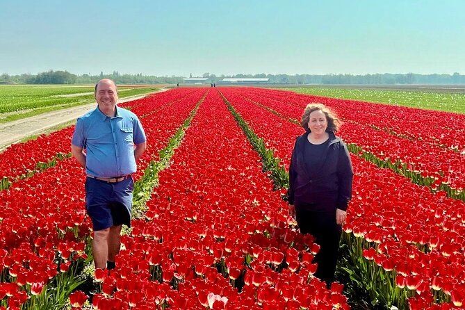 Amsterdam Private Tour to Keukenhof, Tulip Fields and Windmills - Simonehoeve cheese farm and clog-making: the hands-on stop