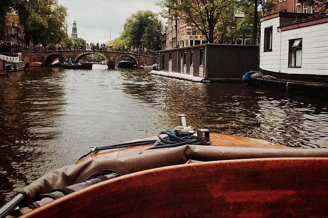 Amsterdam Private Walking Tour of Famous Painters - Entering Amsterdam’s “Golden Age” frame at Centraal Station