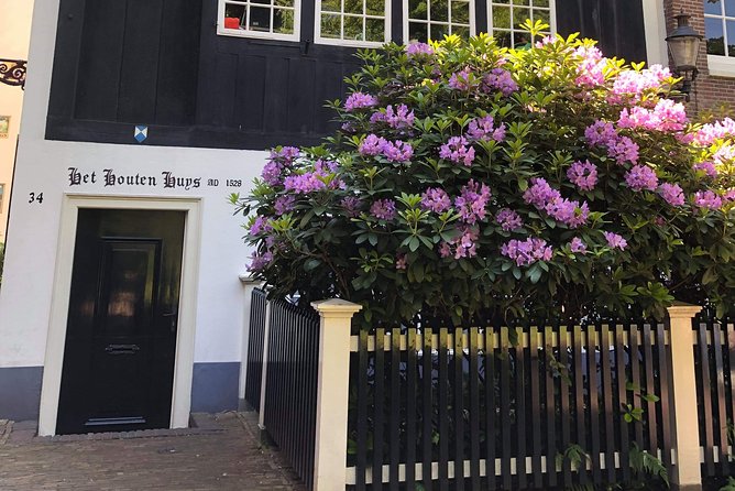 Amsterdam Private Walking Tour of Famous Painters - Chinatown stop: a quick reset and a reminder about Amsterdam’s mixing