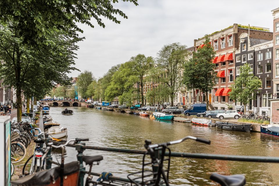 Amsterdam: Private Walking Tour of Jordaan & De 9 Straatjes - Key things worth knowing before you go