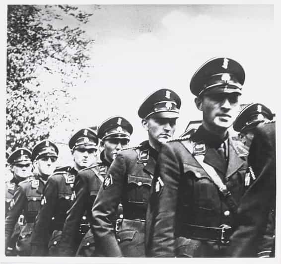 Amsterdam: Private World War Two History Walking Tour - Why This Amsterdam WWII Walk Feels Personal in Only 3 Hours