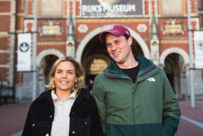 Amsterdam: Professional Rijksmuseum & Museumplein Photoshoot - What Happens During the 30 Minutes
