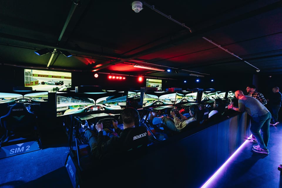 Amsterdam: Racing Experience at A'DAM VR Game Park (no VR) - The F1-style simrace setup: what your 30 minutes is really like