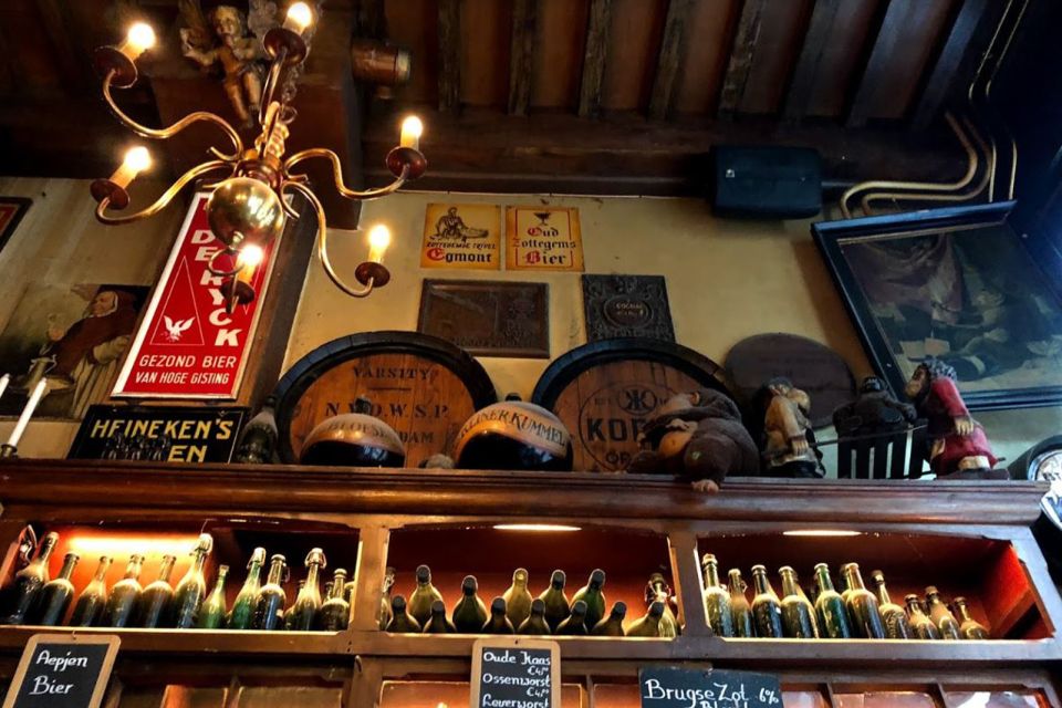 Amsterdam: Red Light District 1-hour Smartphone Audio Tour - Ons’ Lieve Heer op Solder and Café In’t Aepjen: Colorful Amsterdam Footnotes