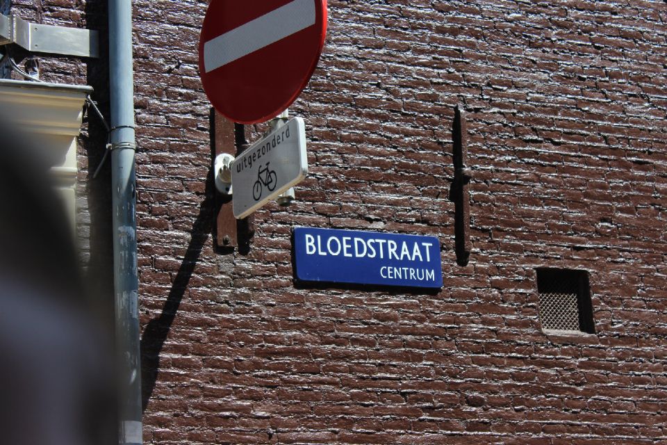Amsterdam: Red Light District 1-hour Smartphone Audio Tour - Price and Value: What $7 Buys in Real Terms