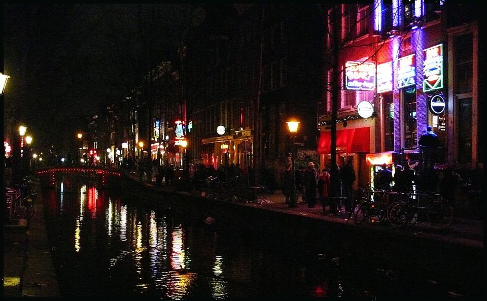 Amsterdam Red Light District and Old Town Walking Tour - Key things to know before you go