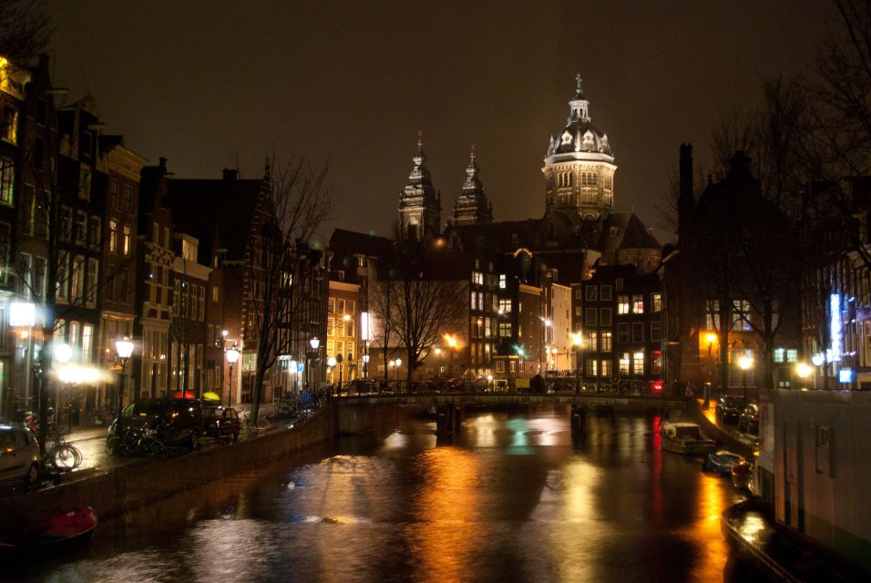 Amsterdam Red Light District and Old Town Walking Tour - Why the Guide’s Story Matters More Than the Photos