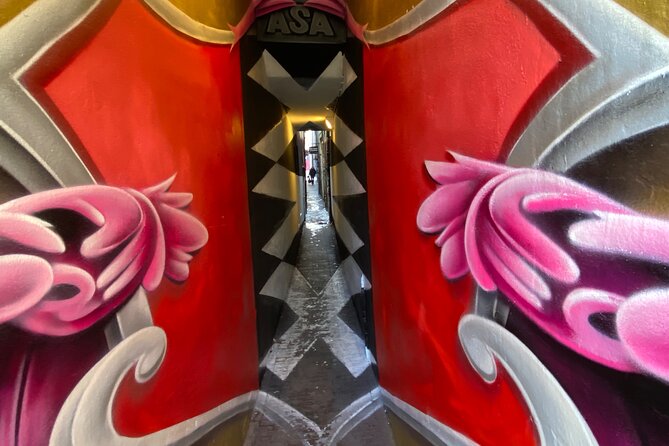 Amsterdam Red Light District: Serene and Other! - Schreierstoren: a landmark stop with meaning