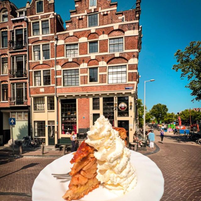 Amsterdam: Self-Guided Food Tour in De Jordaan Neighbourhood - Concept Store Finale: Slider and Drink Combo by a Chef