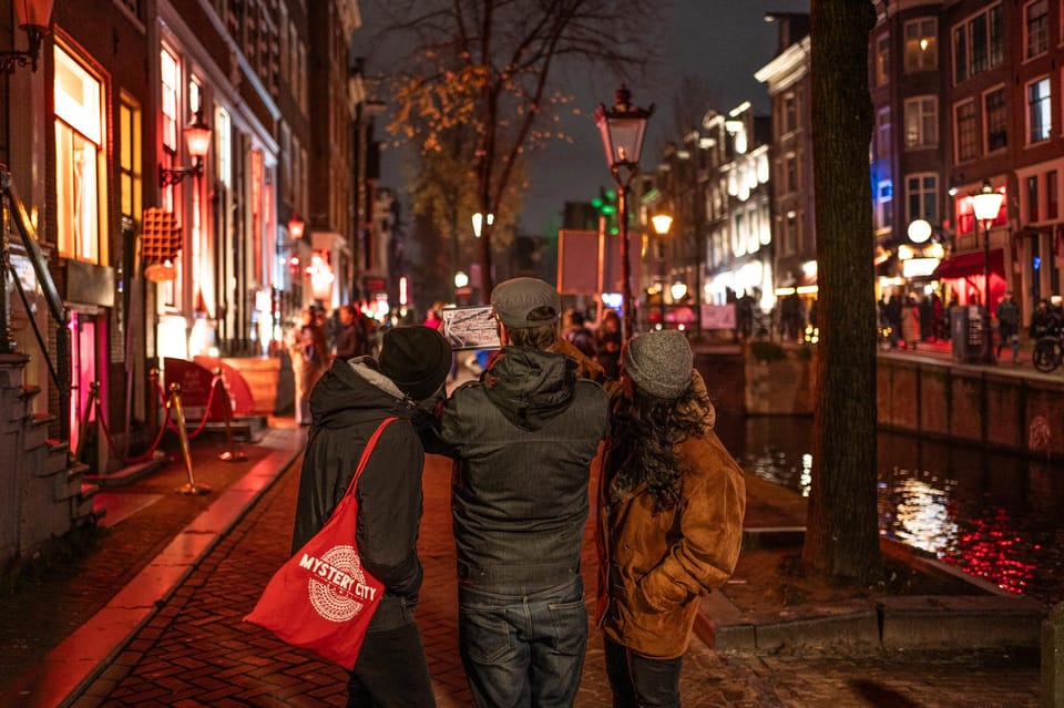 Amsterdam: Self-guided Red Light District Pub Crawl Mystery - Price and drinks: what $41 buys you (and what it might not)