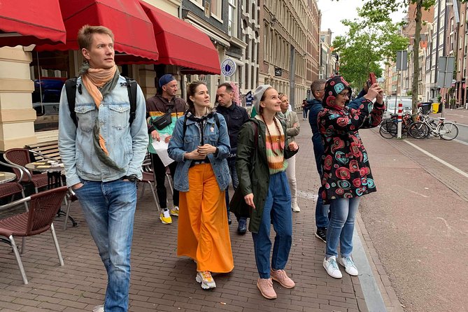 Amsterdam Sightseeing Tour + Hidden Gems + Tastings + PDF guide - Key things you’ll notice right away