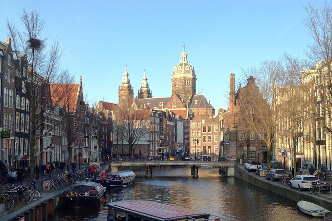 Amsterdam Sightseeing Tour + Hidden Gems + Tastings + PDF guide - Begijnhof: a calm courtyard tied to faith and the 80 Years’ War
