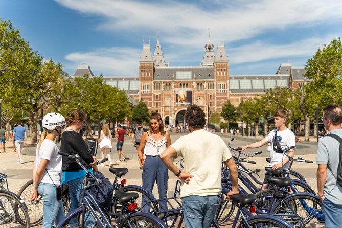 Amsterdam Small-Group Bike Tour With Optional Canal Cruise - ARTIS and the narrow bridge: where stories hide in plain sight