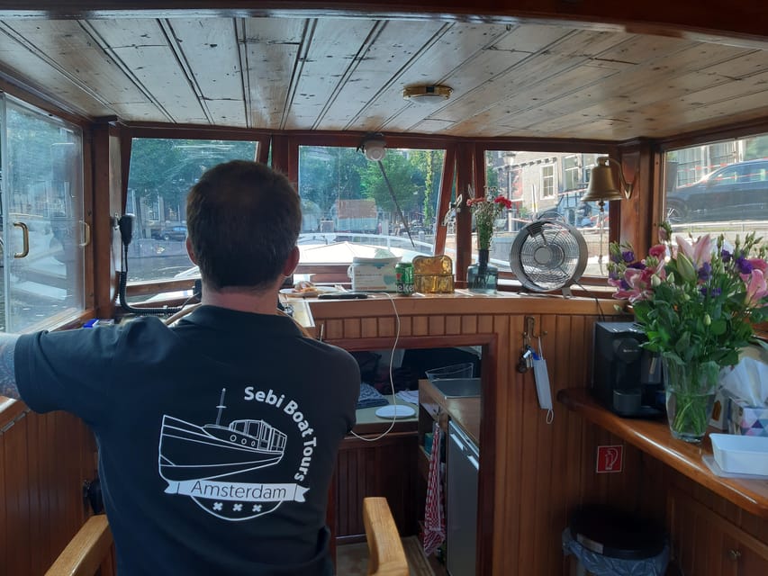 Amsterdam: Small-Group Canal Cruise incl. Drinks and Snacks - Key things to know before you go