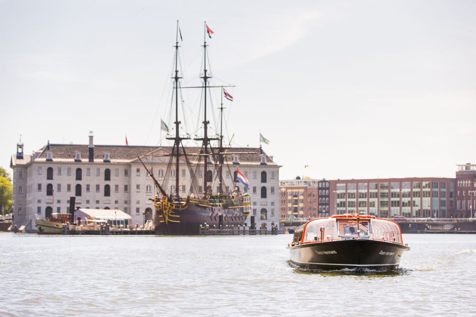 Amsterdam: Stedelijk Museum and 1-Hour Canal Cruise - Audio guides: how to actually use them (and not waste time)