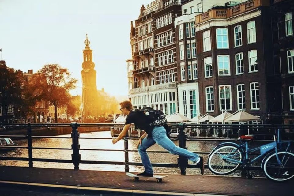 Amsterdam: The Story of History & Culture Walking Tour - A guide that works for your interests, not an outside agenda