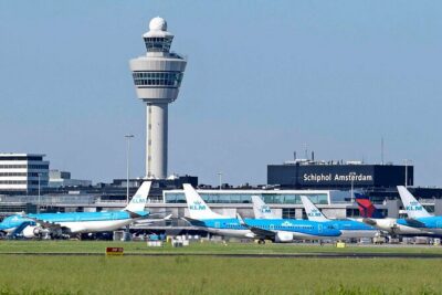 Amsterdam to Schiphol Airport Private Transfer - The Ride to Schiphol: 30 Minutes, Real-World Timing
