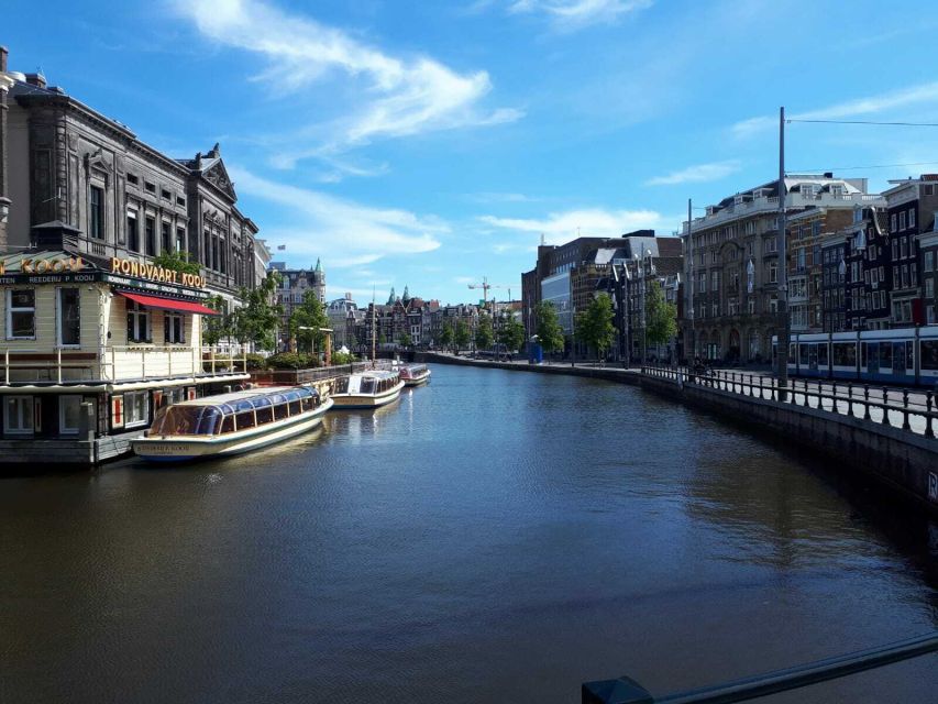 Amsterdam Walking Tour and Canal Cruise - Practical Tips Before You Go: Shoes, Weather, and a Light Bag