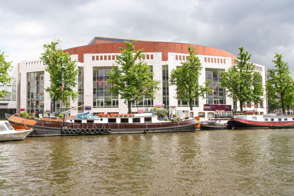 Amsterdam Walking Tour and Canal Cruise - How the Private Guide Makes the 4 Hours Feel Personal