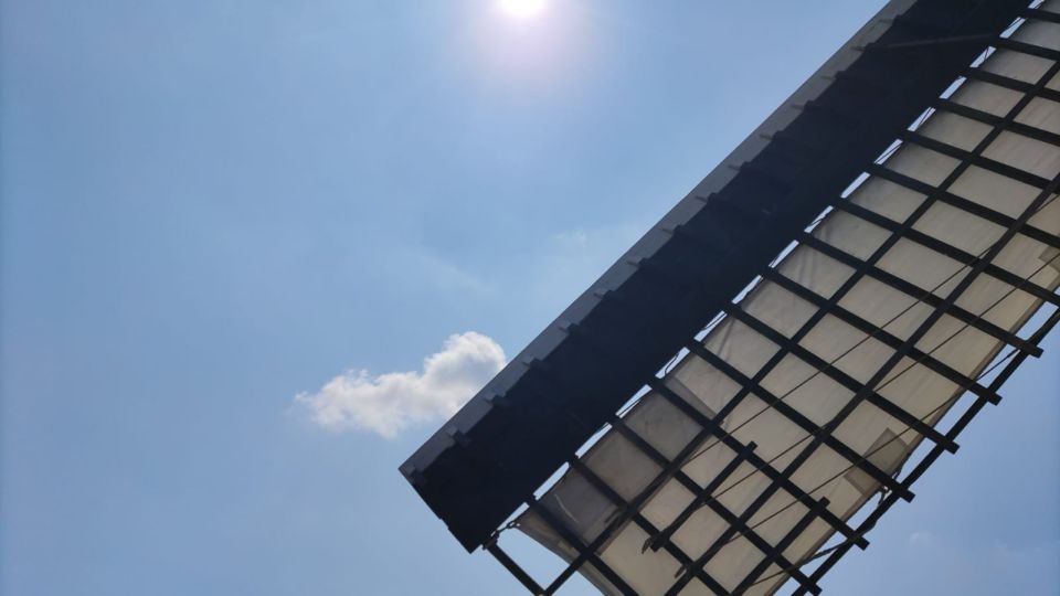 Amsterdam: Zaanse Schans Windmills Bike Tour with Guide - Why Zaanse Schans feels like Dutch time travel