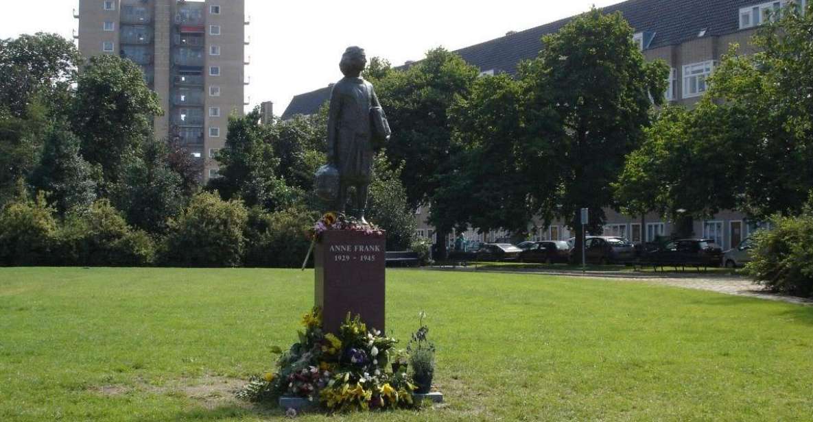 Anne Frank Story & Private 2-Hour Neighborhood Tour - The 2-hour walking arc: from Amsterdam move to secret annex reality